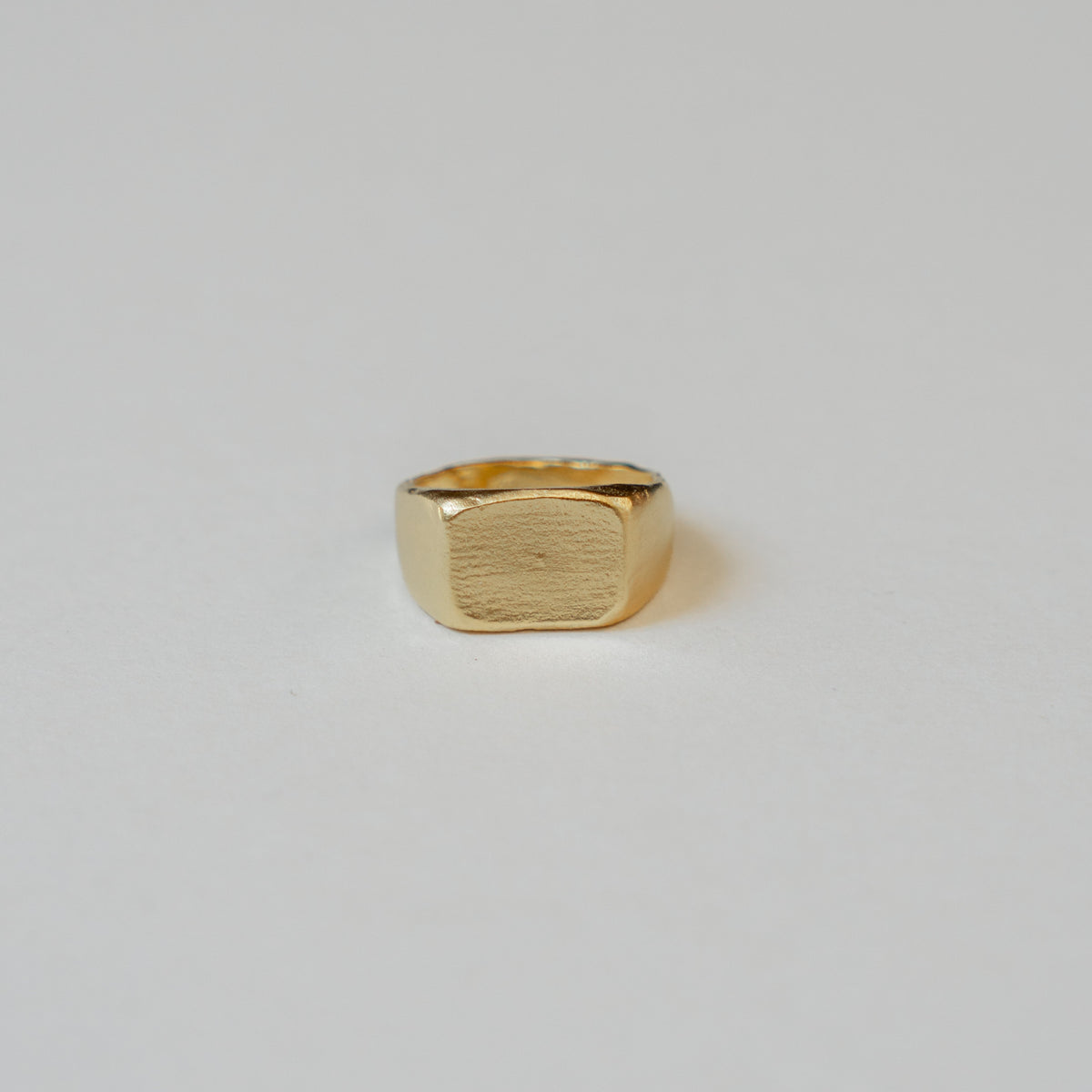 Emi ring in 18K gold vermeil — handmade jewelry by BARSHA STUDIO