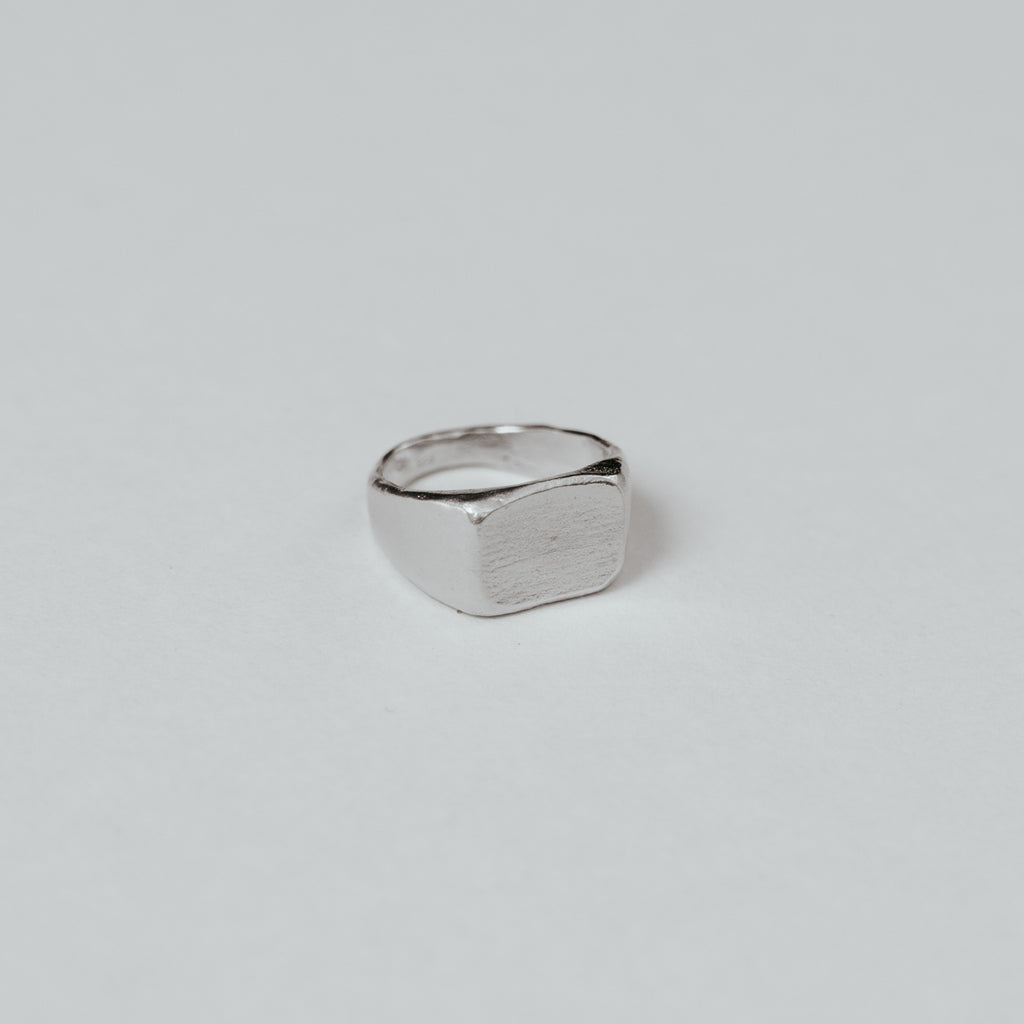 Emi ring in sterling silver — handmade jewelry by BARSHA STUDIO
