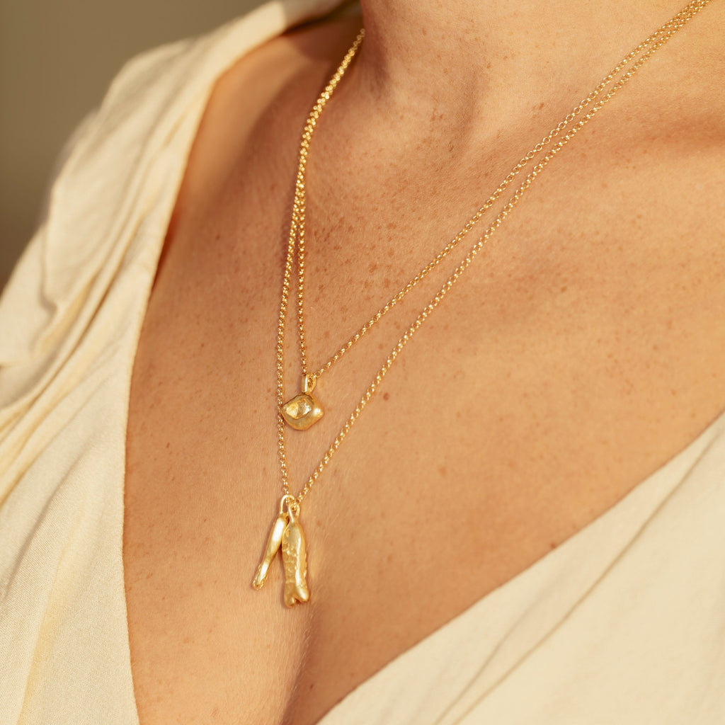 Eye necklace in 18K gold vermeil — handmade jewelry by BARSHA STUDIO