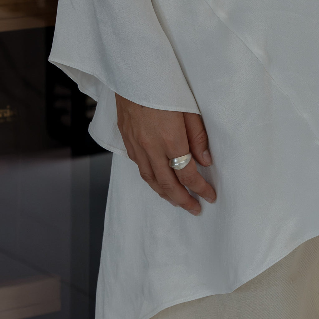 Fey ring in sterling silver — handmade jewelry by BARSHA STUDIO