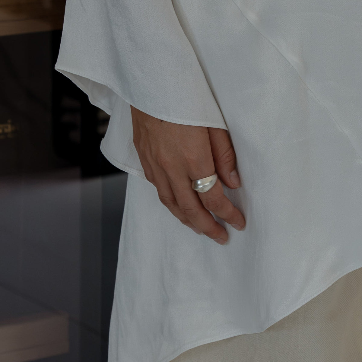 Fey ring in sterling silver — handmade jewelry by BARSHA STUDIO