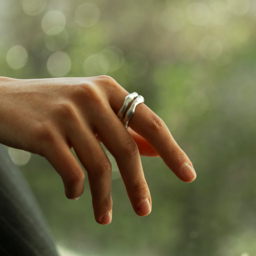 Hermana ring in sterling silver — handmade jewelry by BARSHA STUDIO